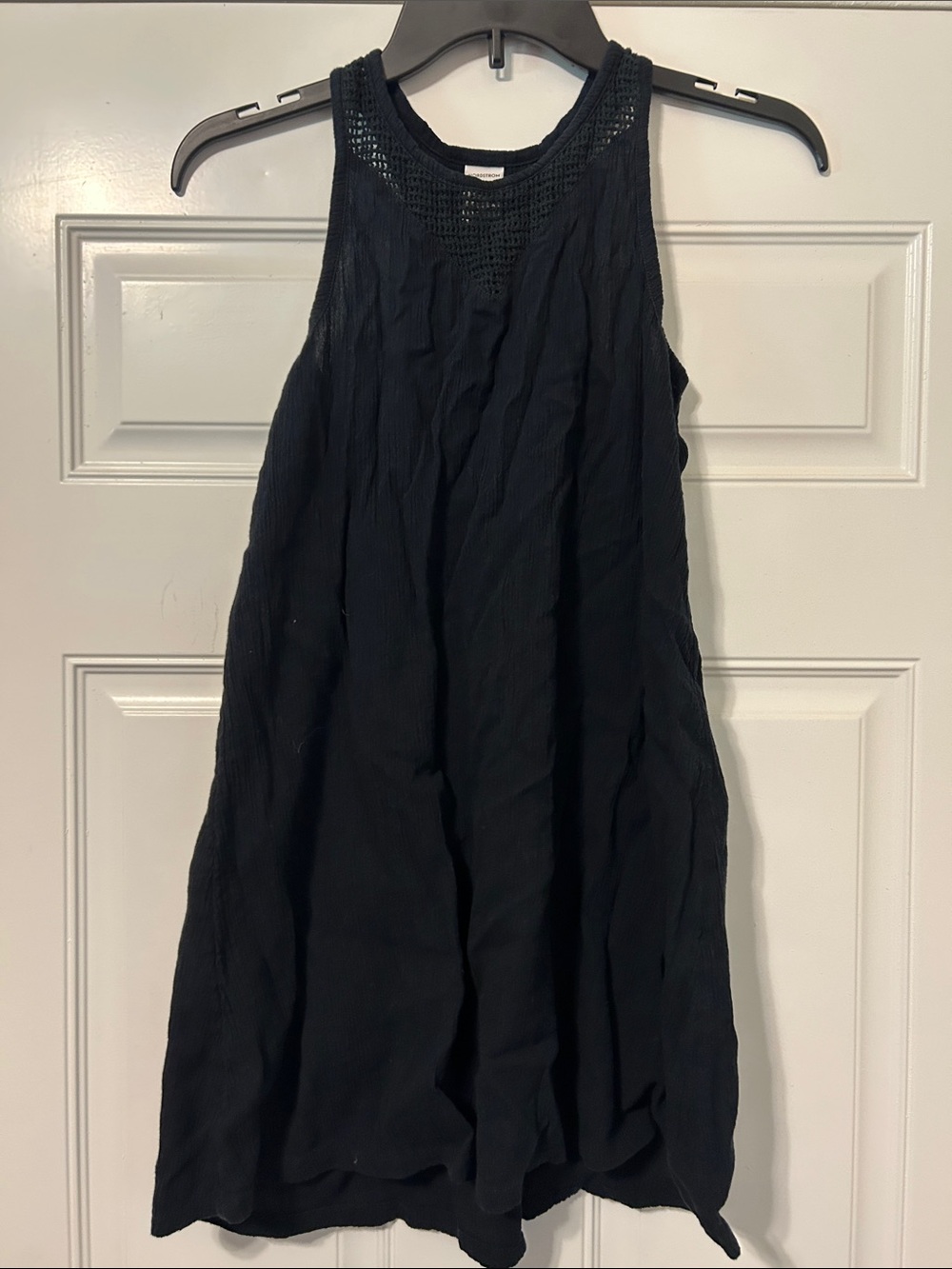 Black Sleeveless Crochet Yoke Women's Dress